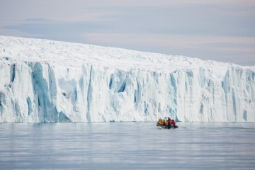 Svalbard Explorer: Best of High Arctic Norway