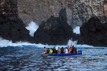 Galapagos: Dive Cruise  |  Aqua 8 Days