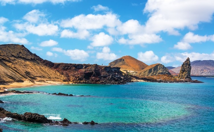 Galapagos Scenery Underwater Crater shutterstock 288368375