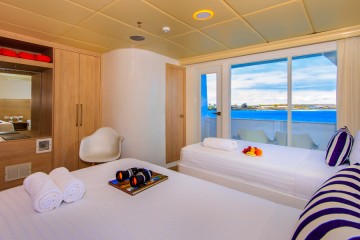 Galapagos: Treasure of Galapagos  | 7 days