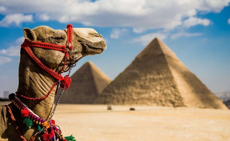Pyramids 2
