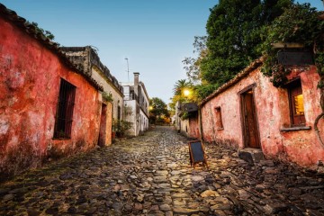 Montevideo & Colonia 