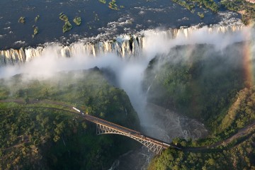 Magical Victoria Falls and Chobe 