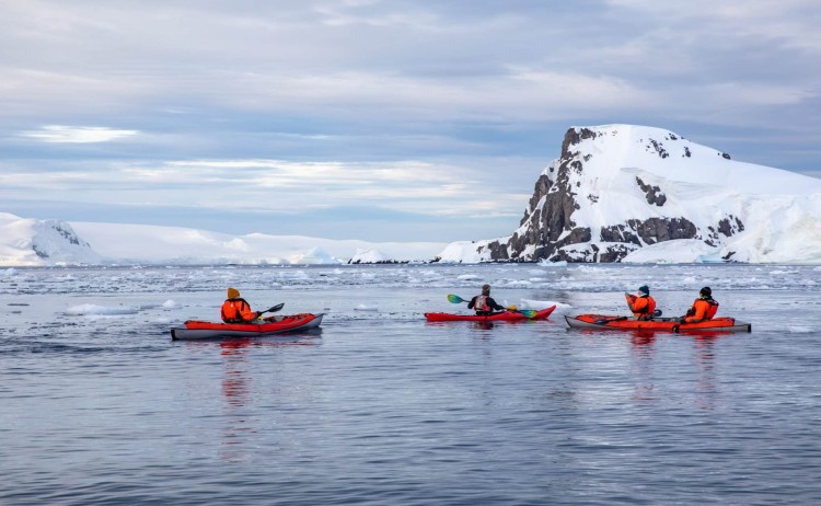 Zodiac Cruising Curtis Bay Antarctica Pia Harboure scaled1