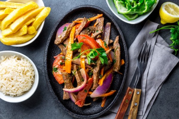 Lomo Saltado Saltado